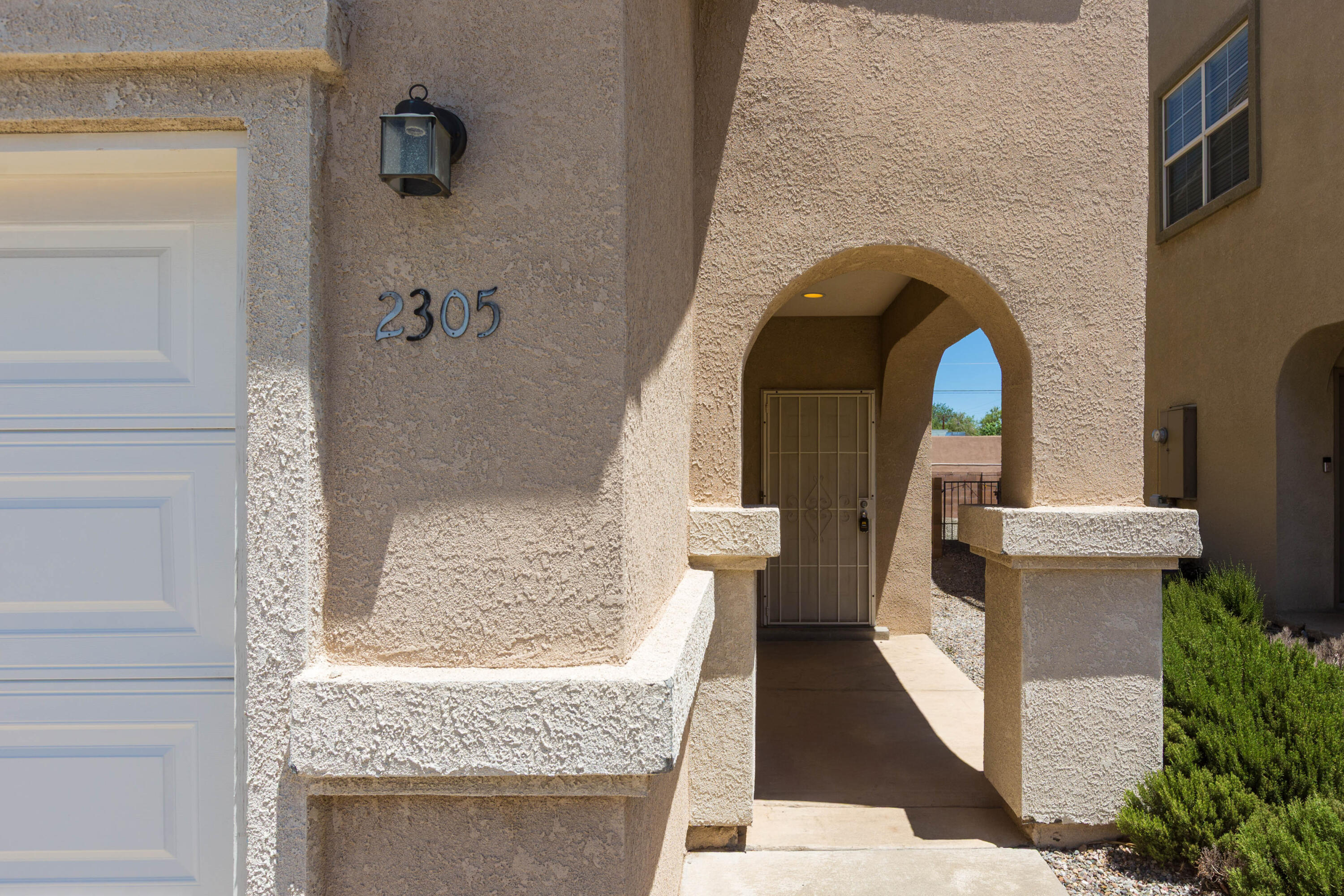 Photo 2 of Townhouse for sale at 2305 Academic Pl Se, Albuquerque, NM 87106 | MLS# 1106439 | Listing updated on 2026-09-11