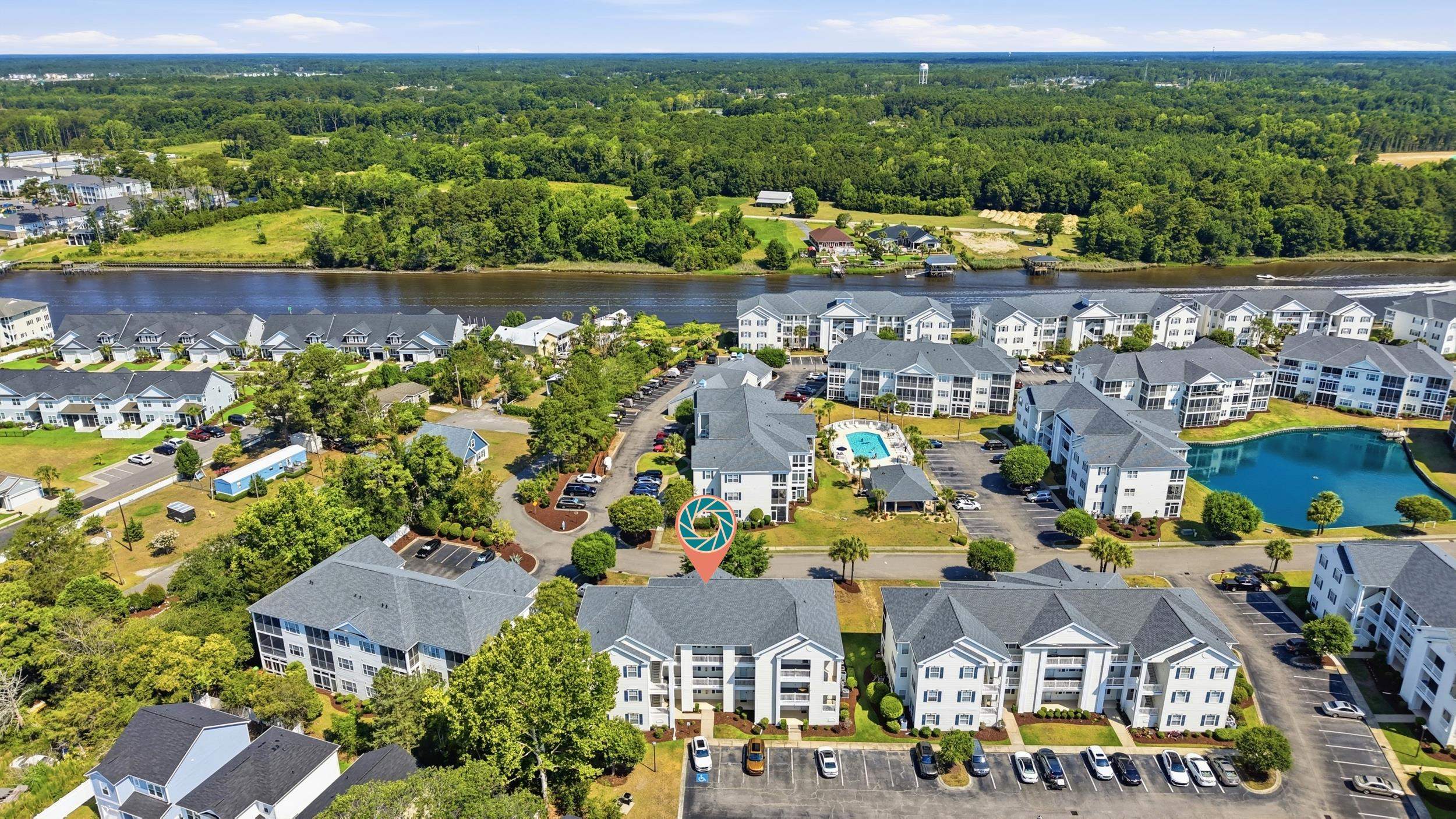 2616500 | Photo 28