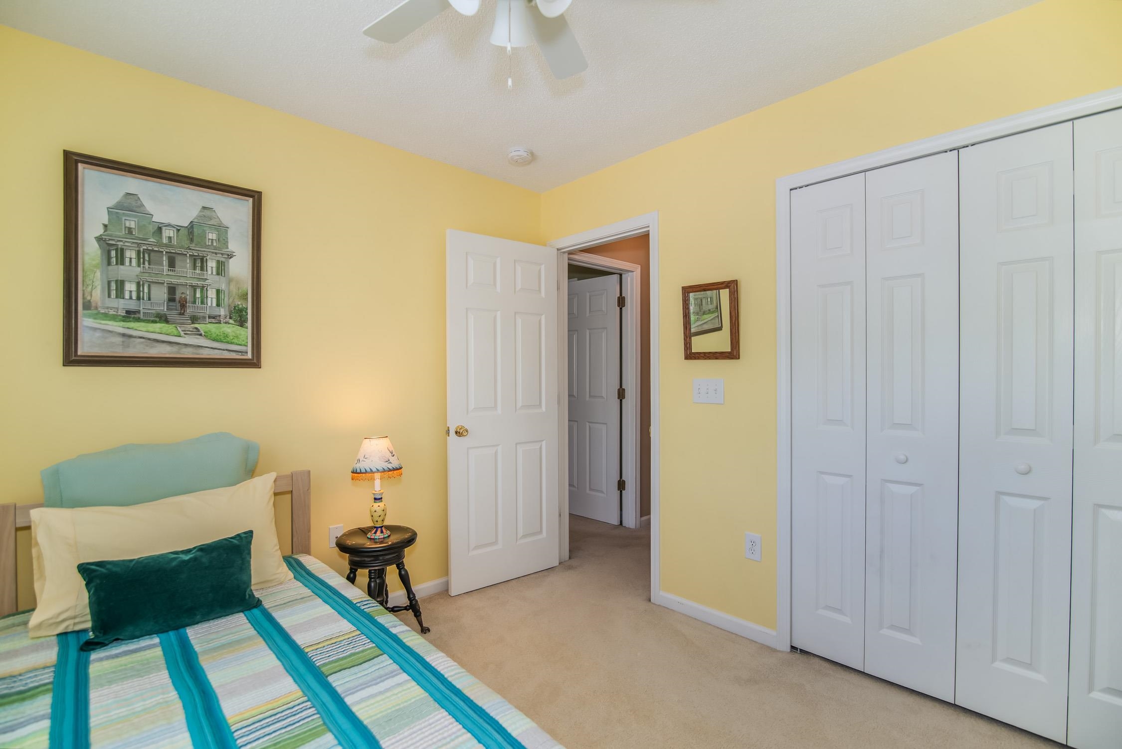 221-5 Red Rose Blvd. 