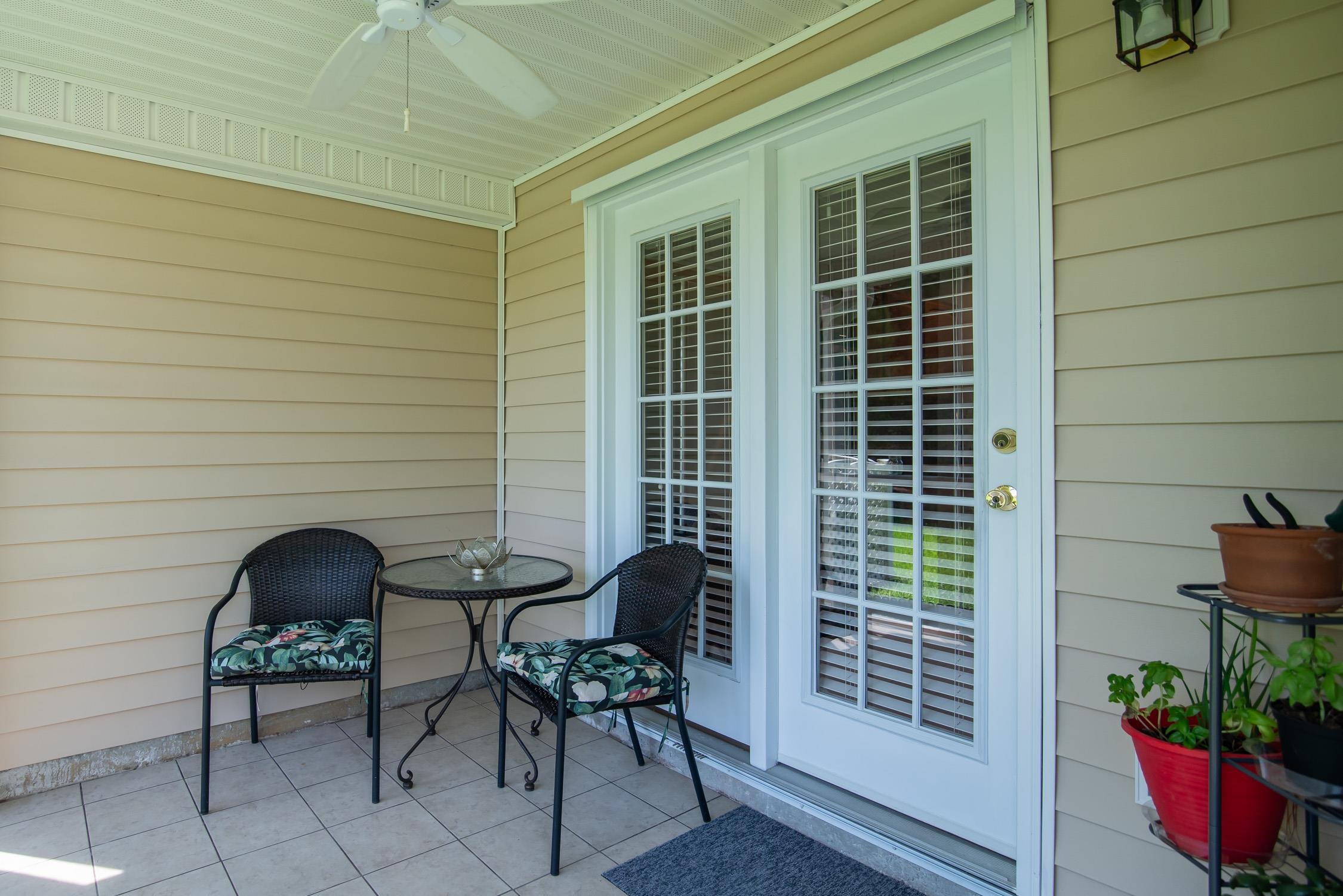 221-5 Red Rose Blvd. 