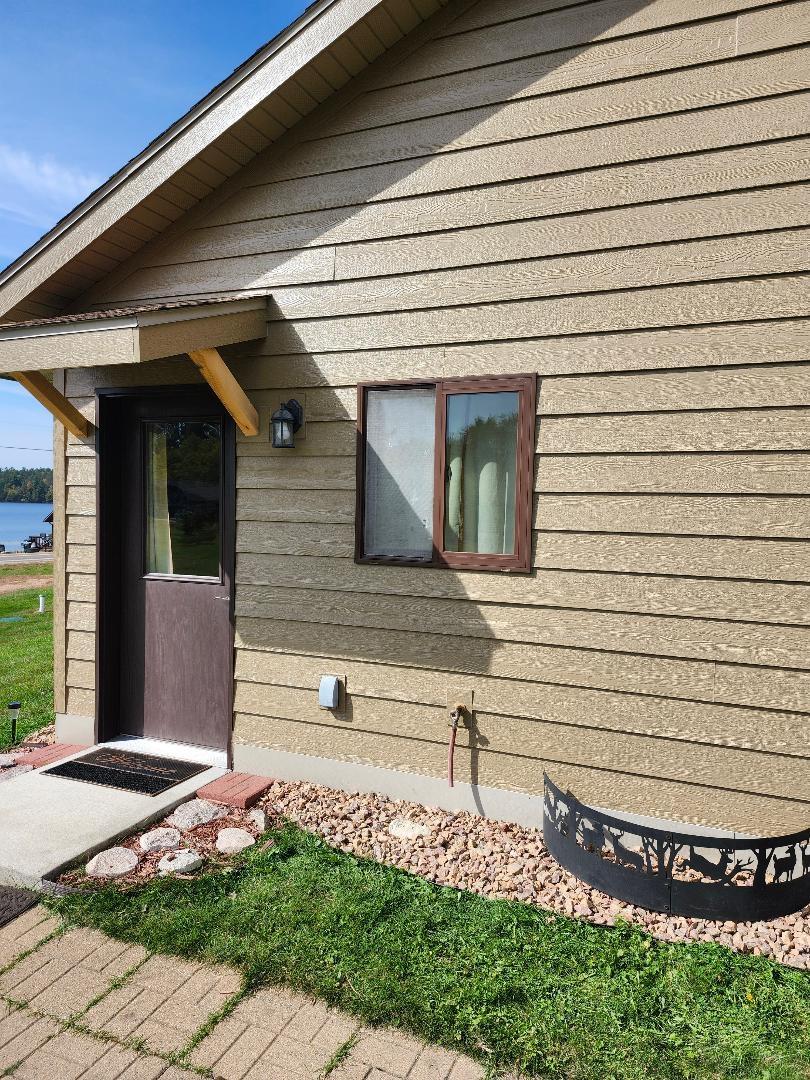 Undocumented Lake Property 6877 Holiday Haven Ln Photo 4