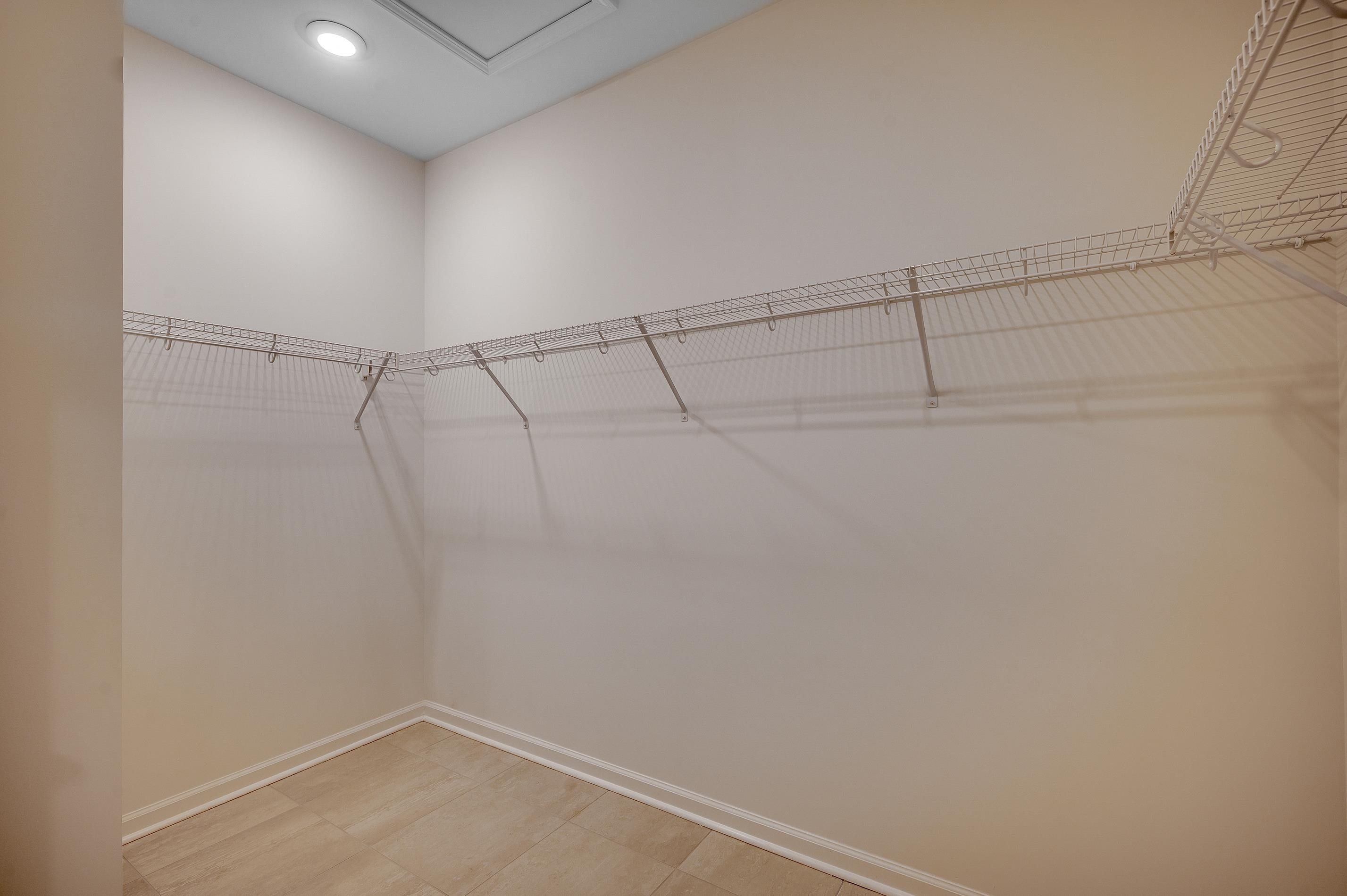 2616600 | Photo 21