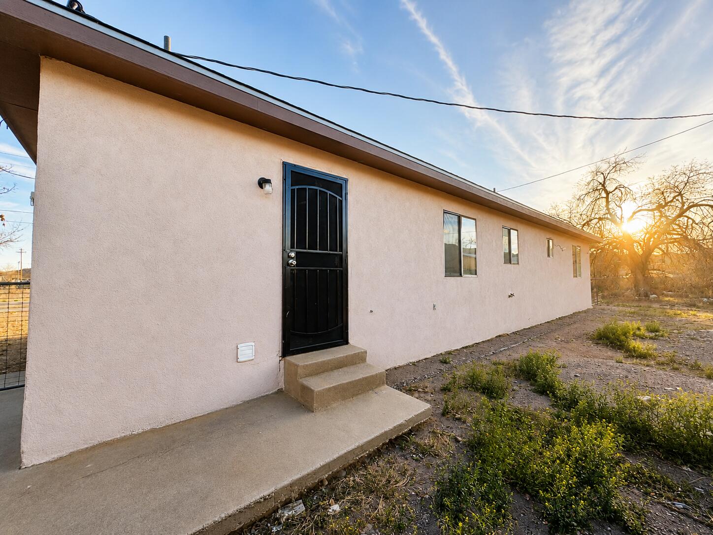 Photo 6 — 703 Lucero Avenue