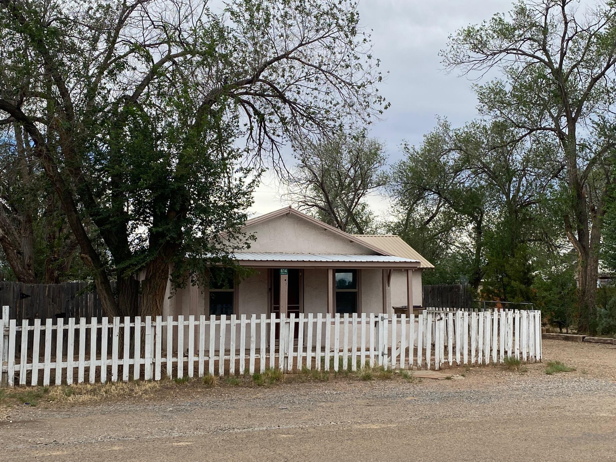 Homes for sale in Moriarty, NM | 614 Katherine Ave, Moriarty, NM 87035 | MLS# 1106605