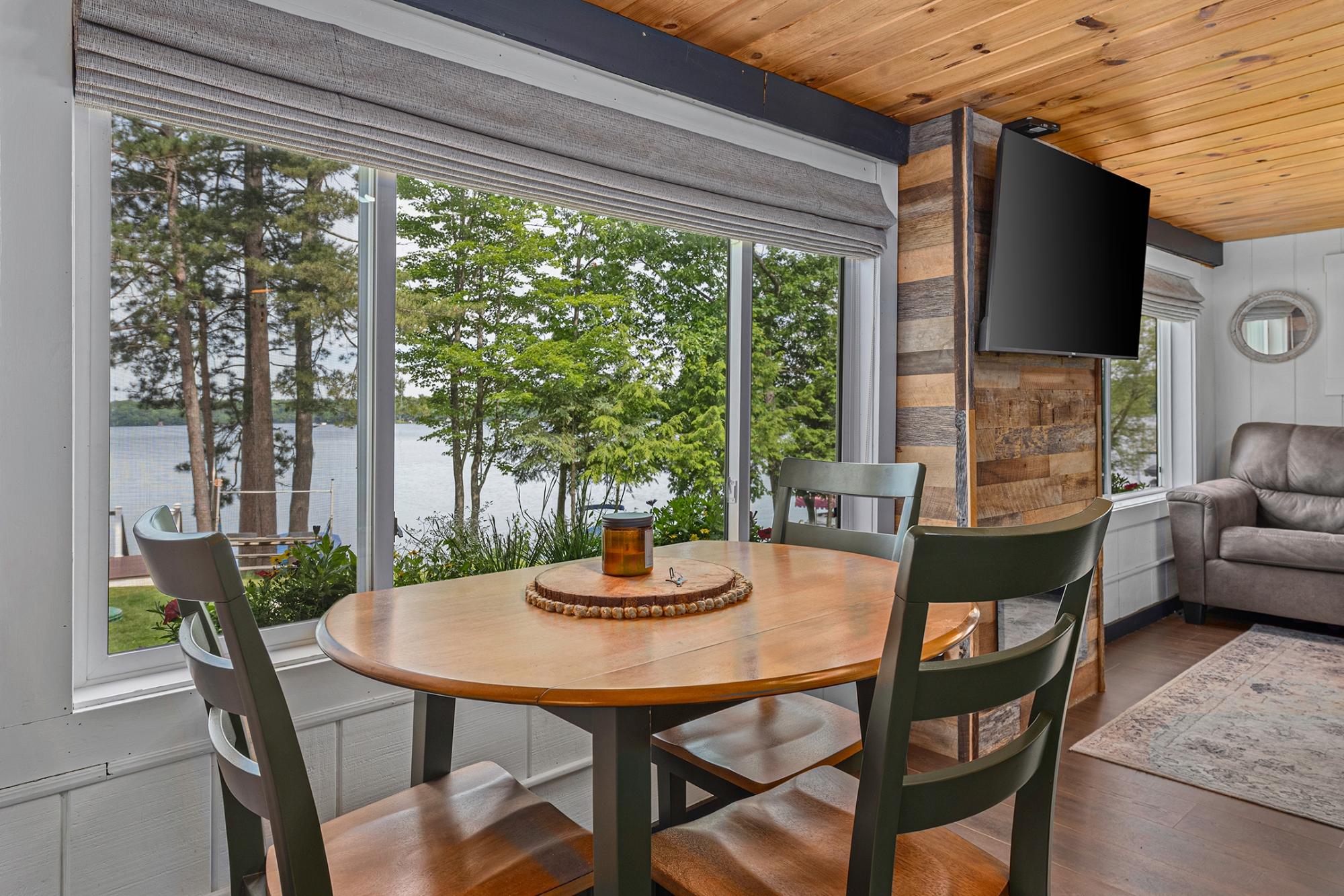 Squirrel Lake Property 12092 Musky Shores Dr Photo 10