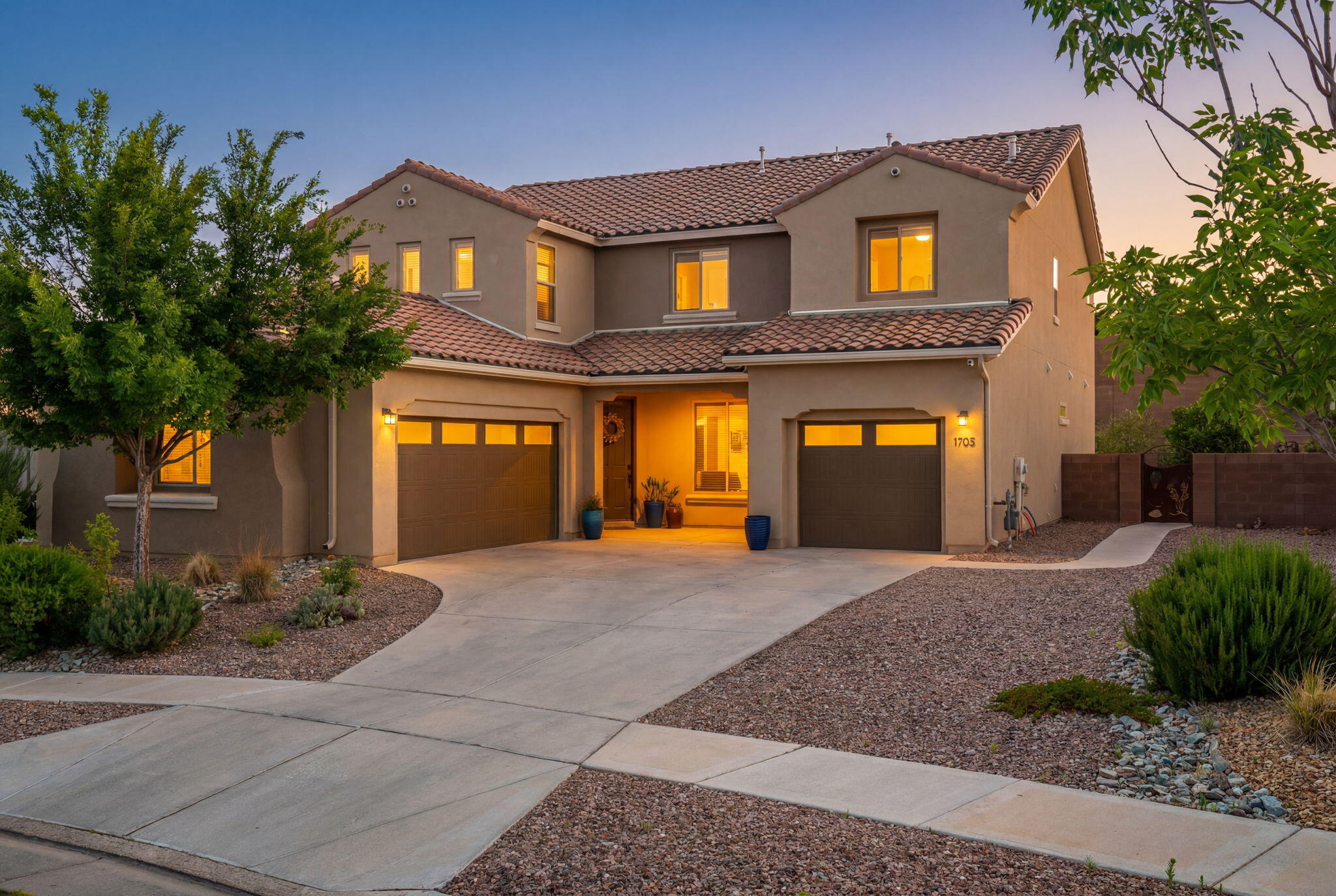 1705 Tent Rocks Drive, Albuquerque NM 87120