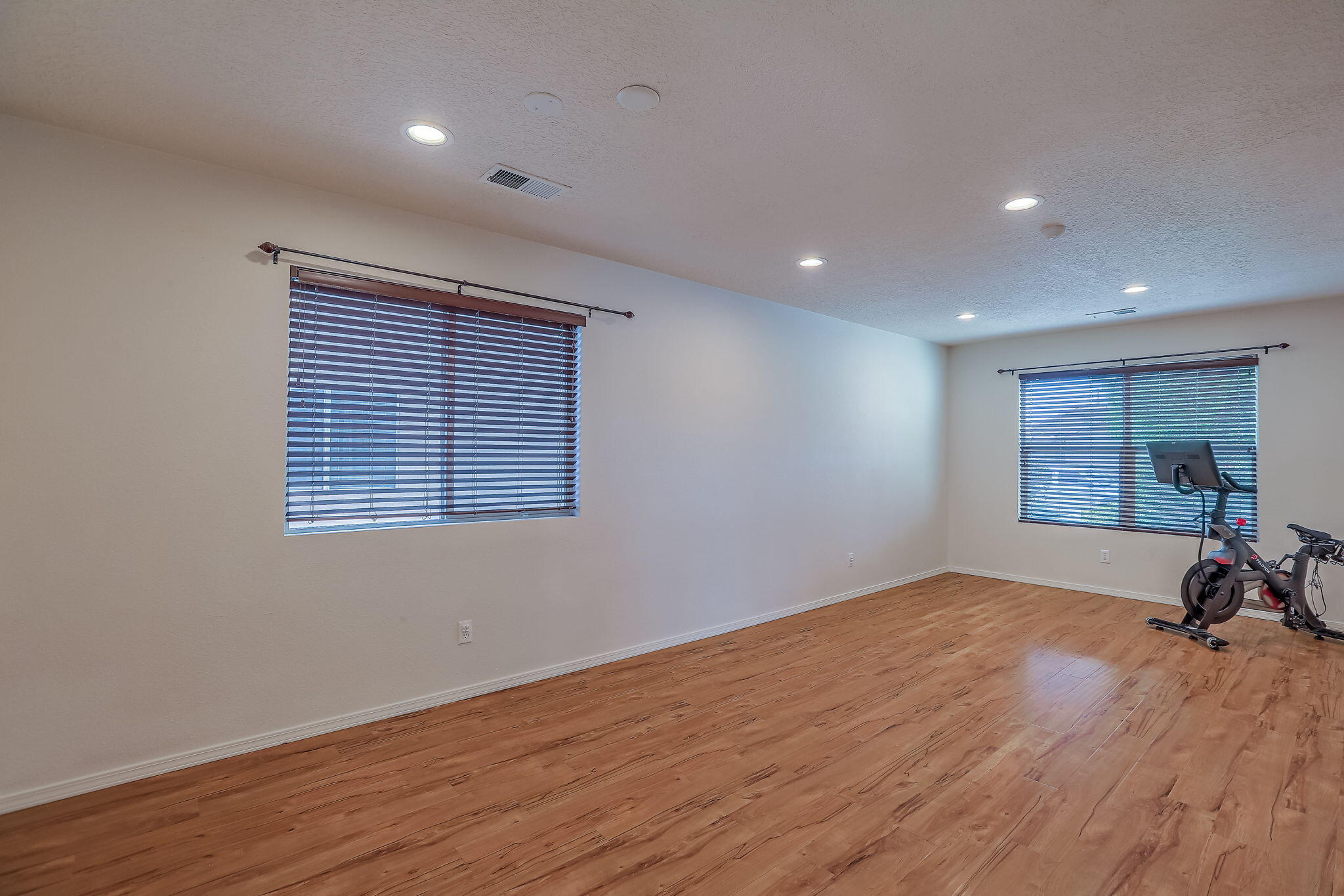 Photo 4 of Single family home for sale at 2831 Violeta Cir SE, Rio Rancho, NM 87124 | MLS# 1106712 | Listing updated on 2026-09-18