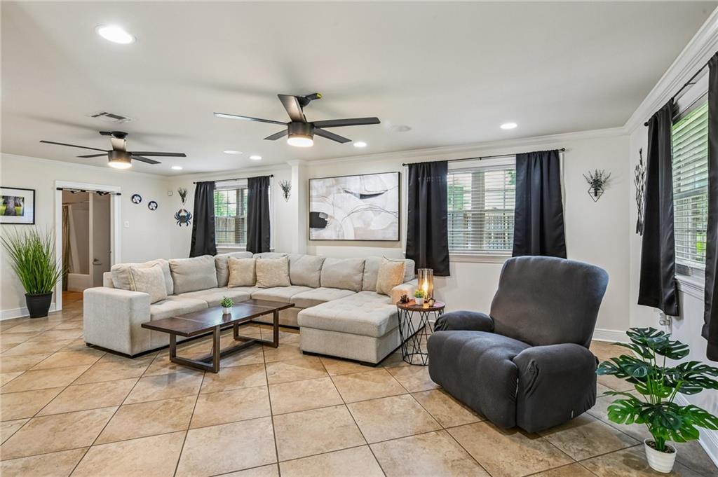 Homes for sale in Luling, LA | 218 Wanda St, Luling, LA 70070 | MLS# 2564919