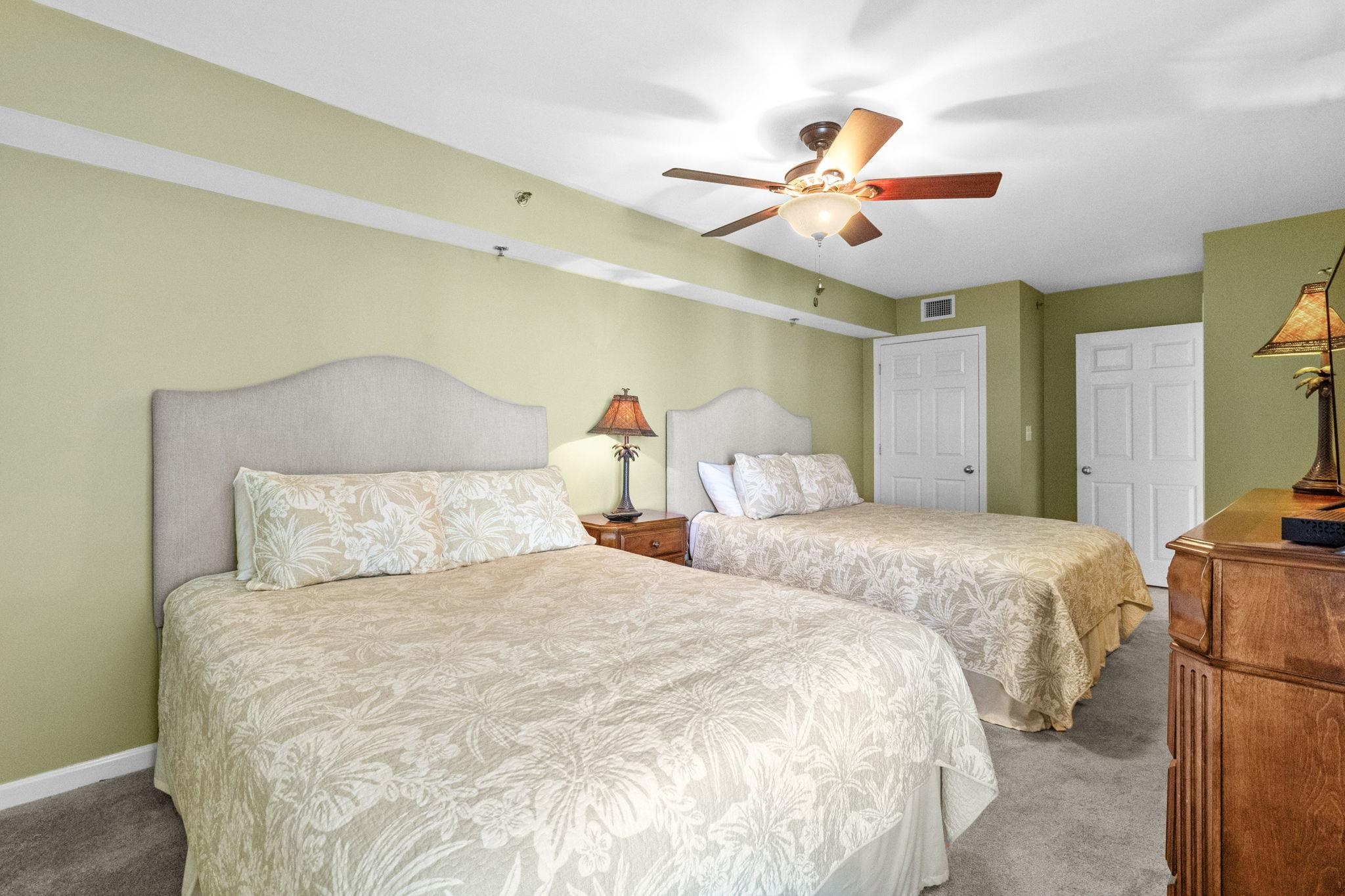2616946 | Photo 32