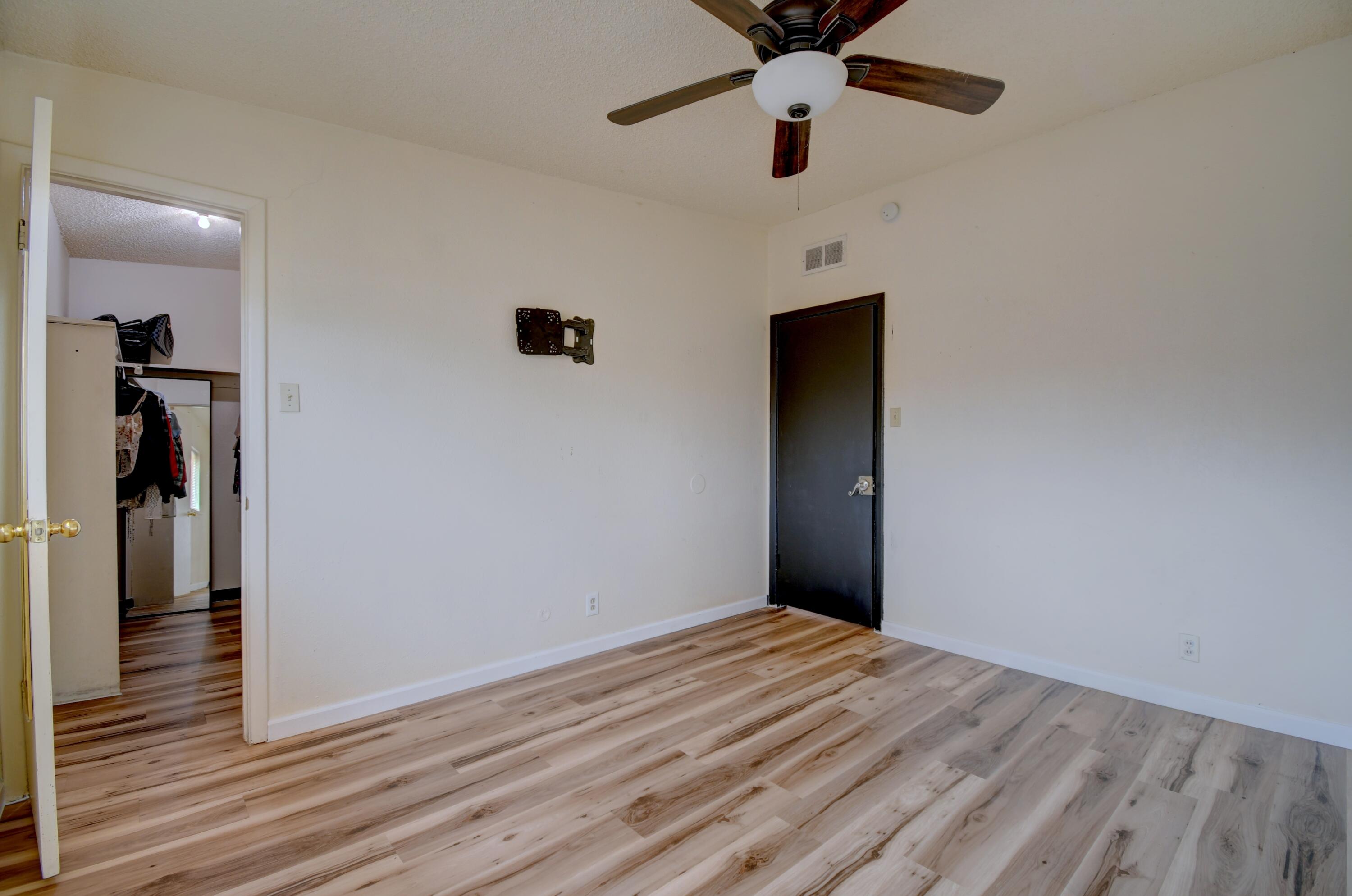 Photo 10 — 9730 Golf Course Road NW
