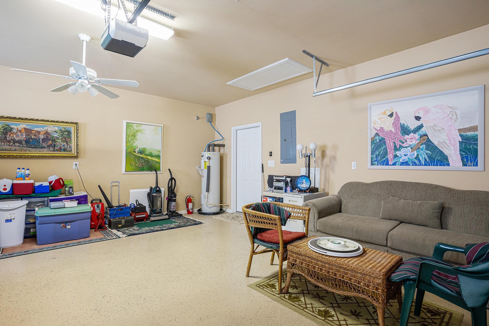 2617041 | Photo 24