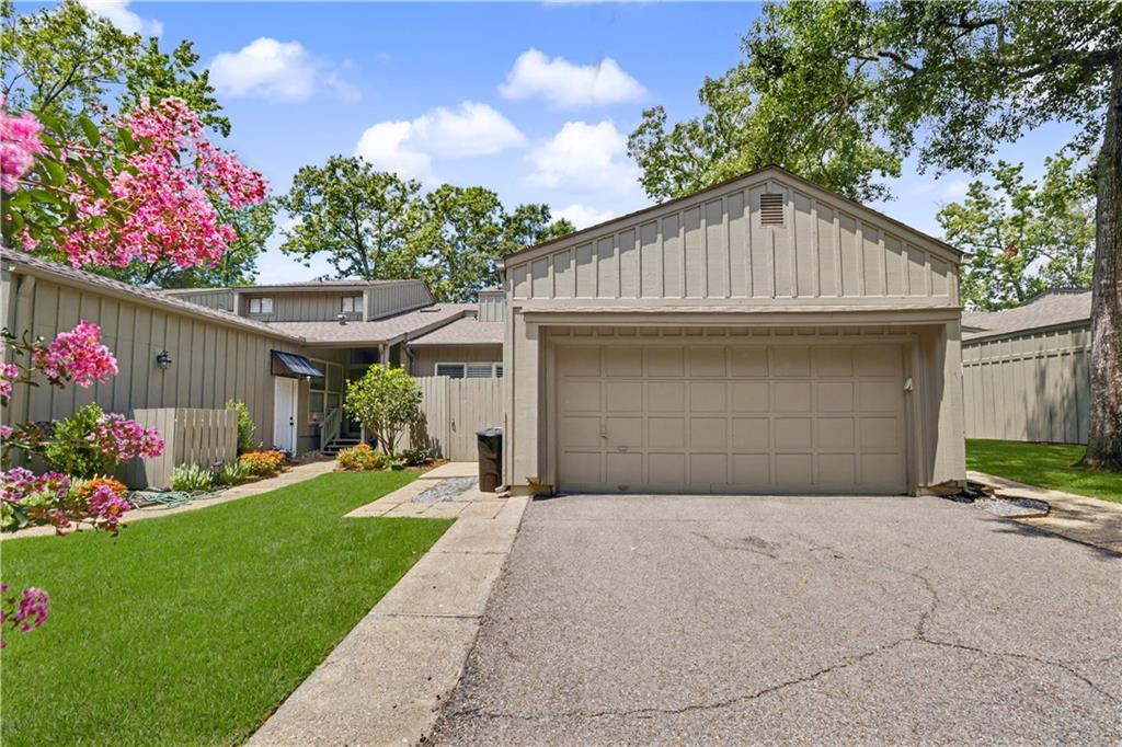 Photo 1 of Condo for sale at 640 Tete L'ours Dr #16, Mandeville, LA 70471 | MLS# 2566192 | Listing updated on 2026-09-25