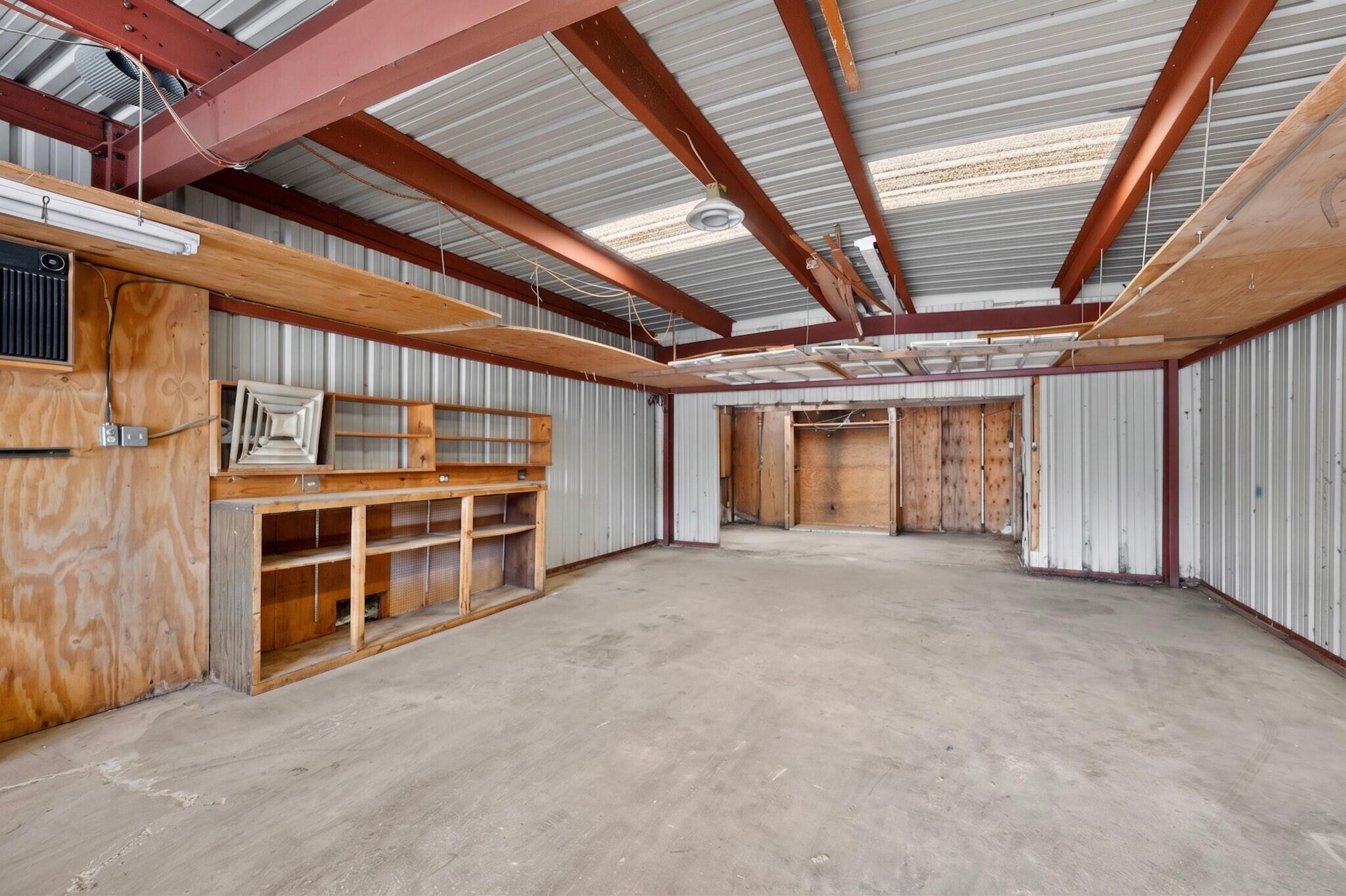 Photo 2 — 9705 Rio Grande Boulevard NW