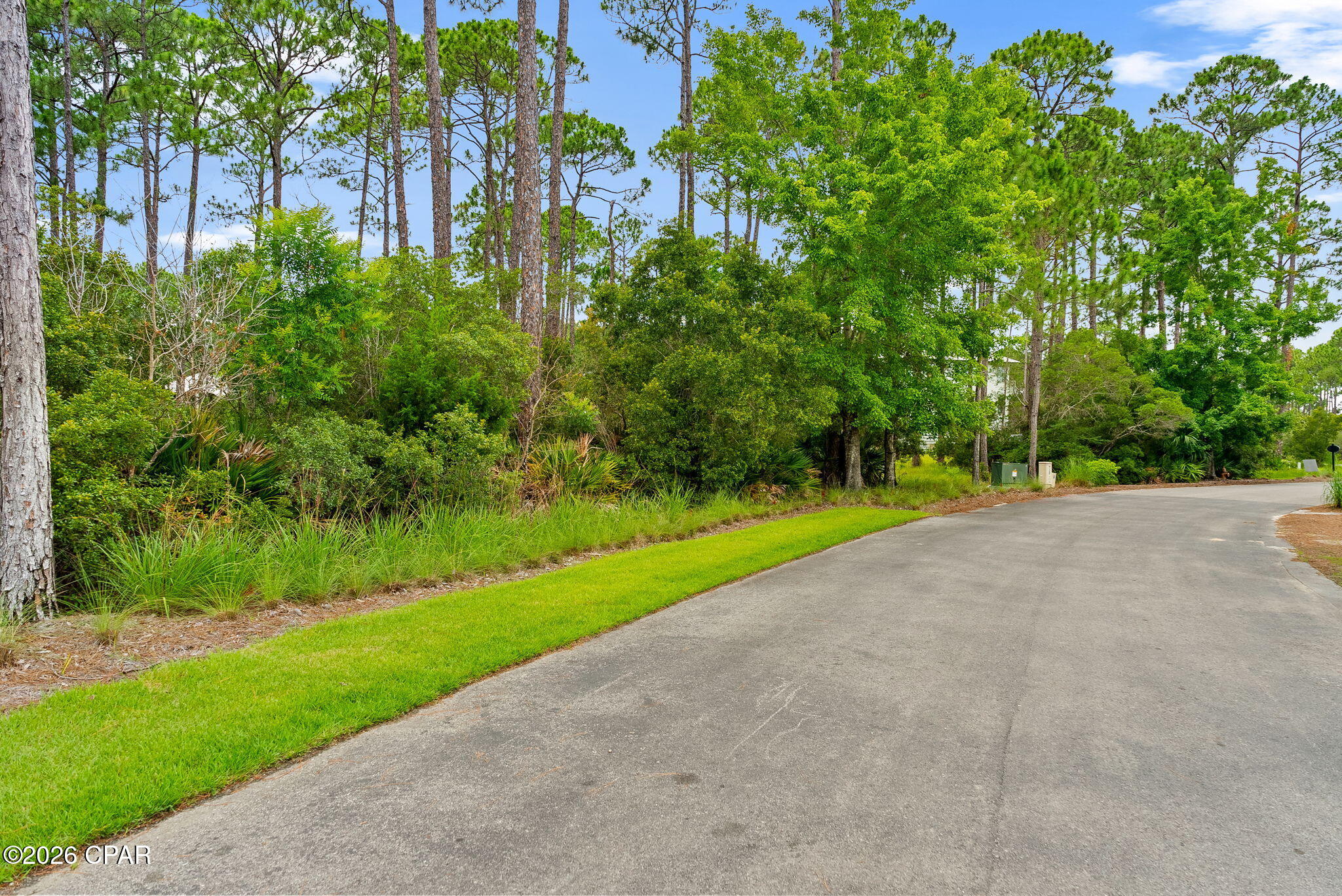 6307 River House Drive, Panama City Beach, FL 32413 thumbnail, photo 7 of 13