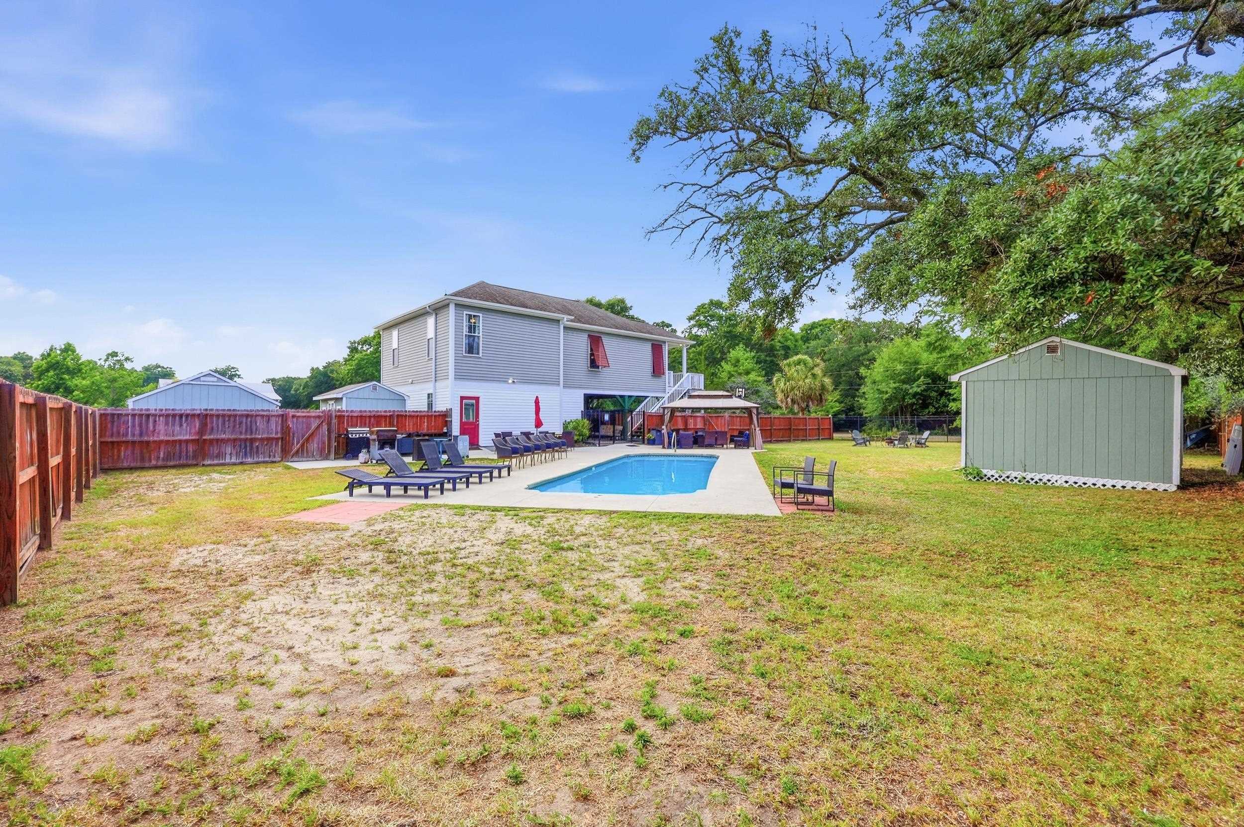 5174 Berkeley Ct. 