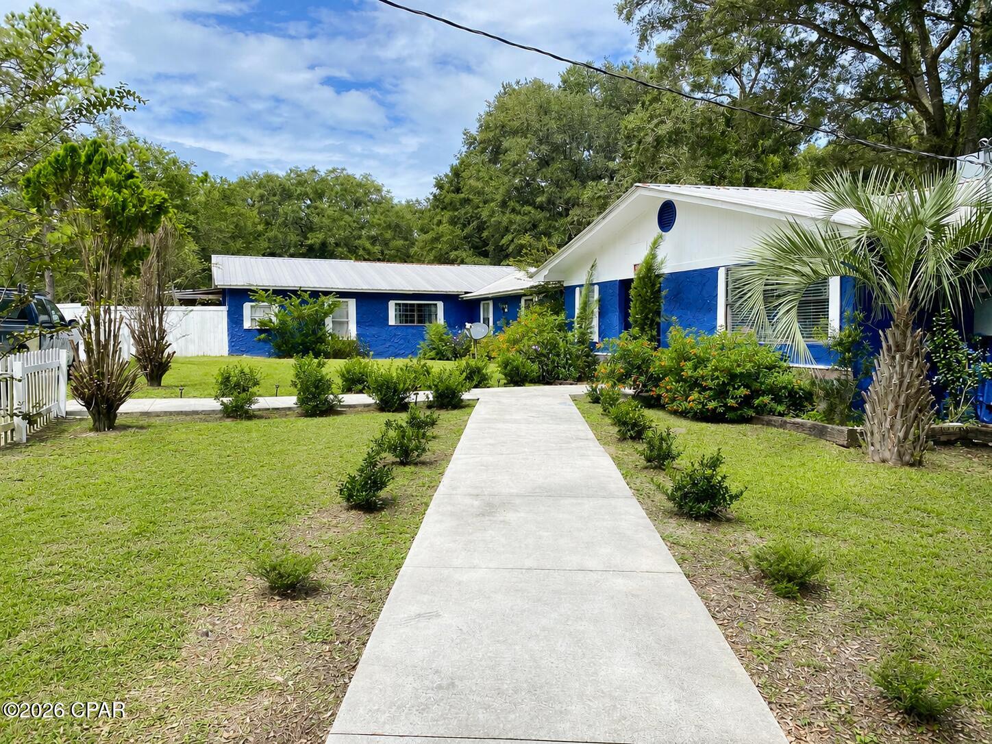 3rd image of 2233 Pate Pond Rd, Caryville, FL 32427 | MLS# 792335