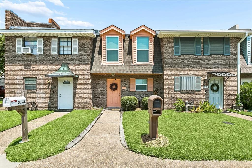 Homes for sale in Destrehan, LA | 313 Ormond Meadows Dr #B, Destrehan, LA 70047 | MLS# 2566480