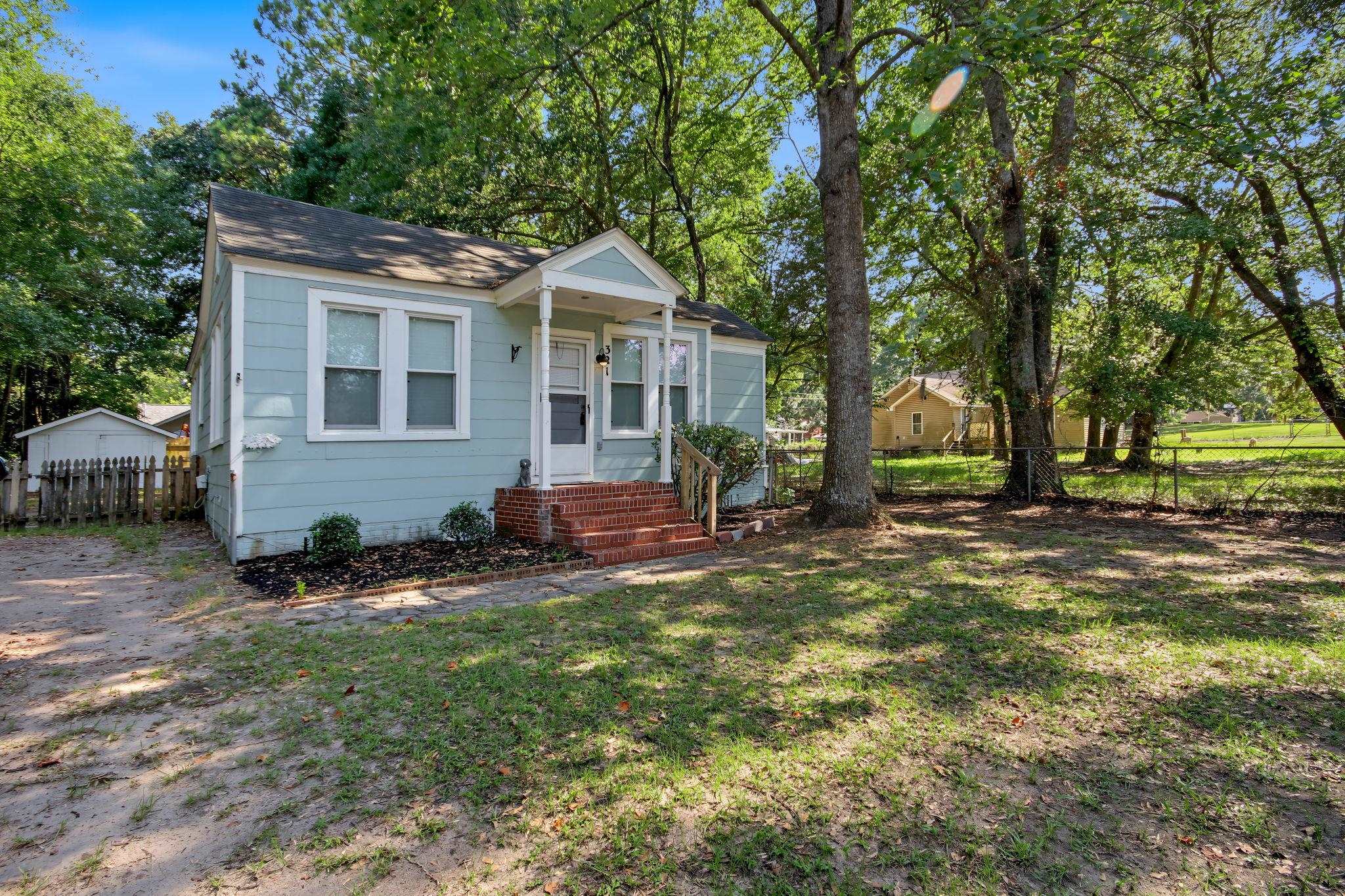 3rd image of 321 Park St, Georgetown, SC 29440 | MLS# 2617176