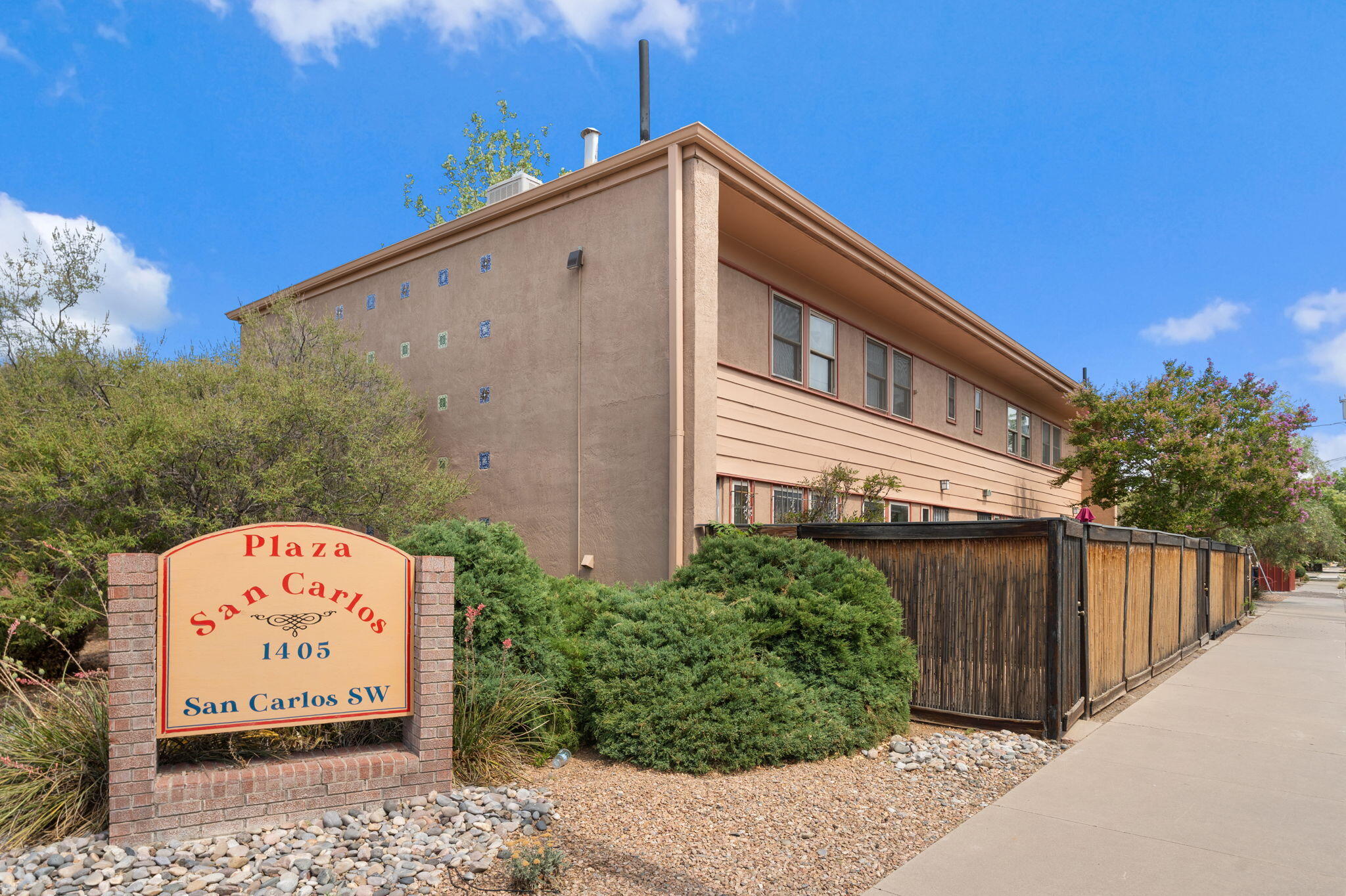 Photo 2 of Sale Pending at 1405 San Carlos Rd Sw #3, Albuquerque, NM 87104 | MLS# 1106886 | Listing updated on 2026-09-09