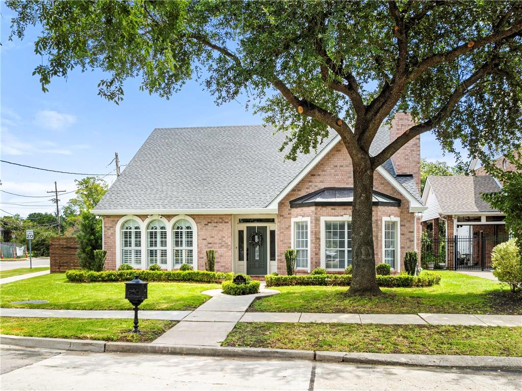 Photo 2 of Single family home for sale at 1 Veeda Ct, River Ridge, LA 70123 | MLS# 2566823 | Listing updated on 2026-09-08