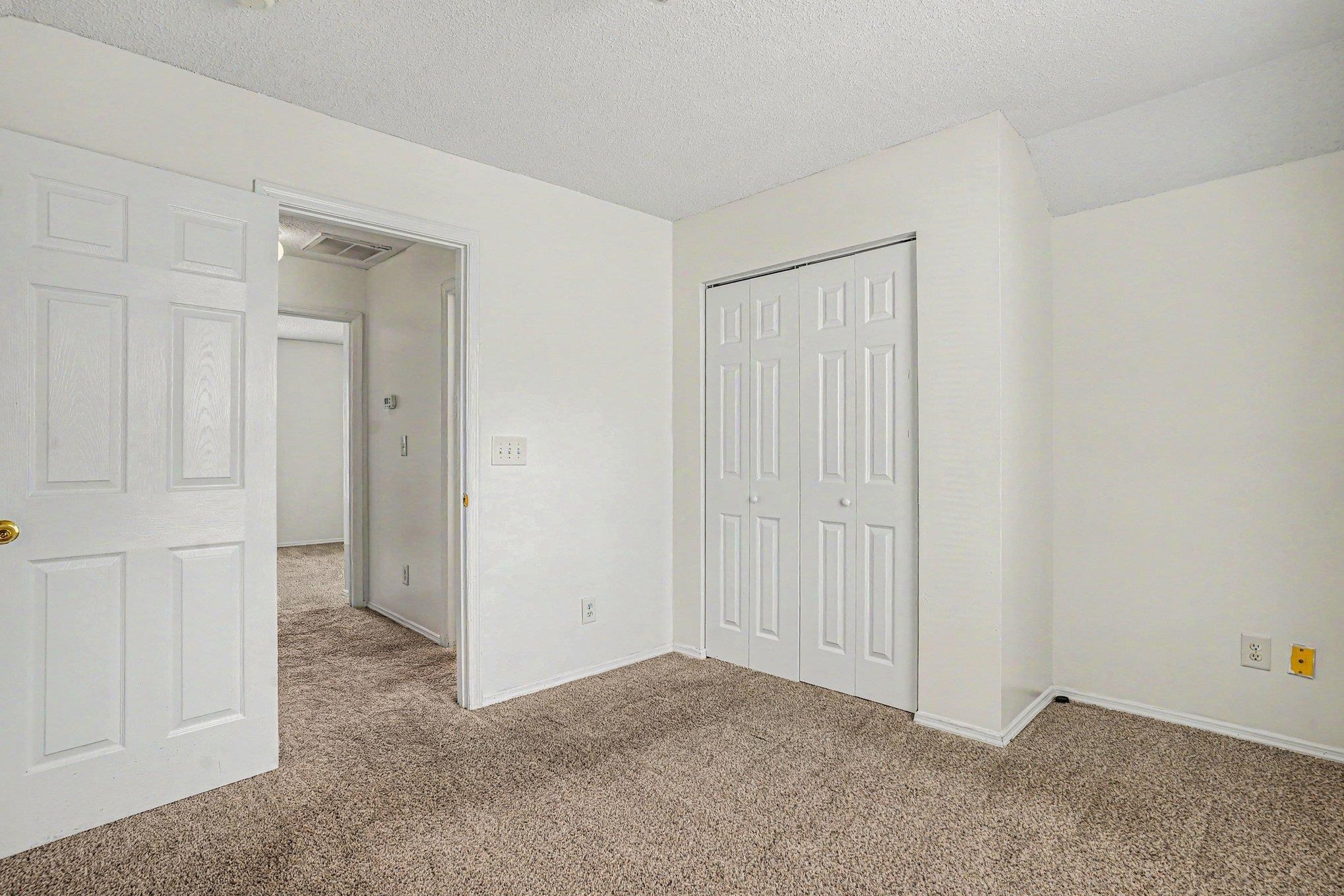 2617253 | Photo 24
