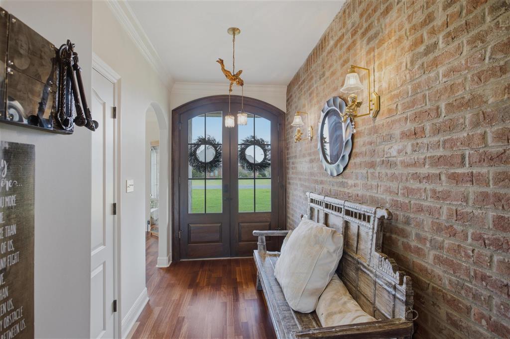 208 Zinfandel Dr Drive — photo 3