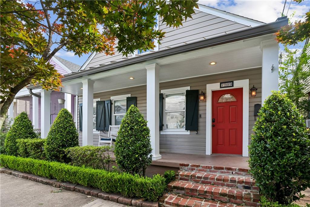 Photo 1 of Single family home for sale at 7509 Zimple St, New Orleans, LA 70118 | MLS# 2566501 | Listing updated on 2026-09-18