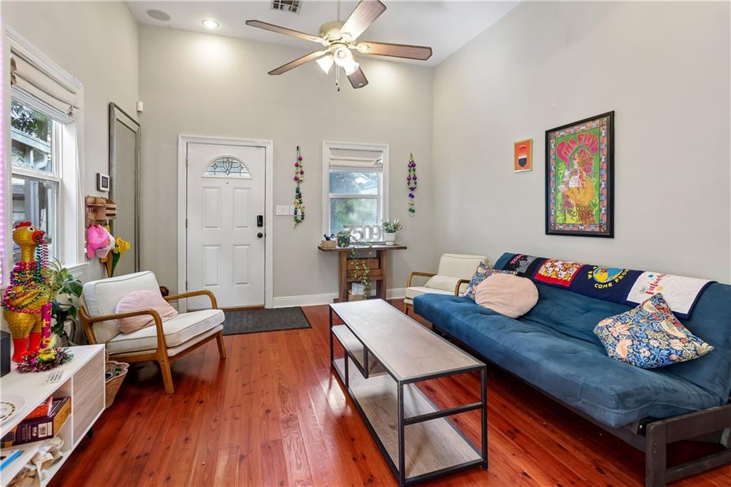 Photo 4 of Single family home for sale at 7509 Zimple St, New Orleans, LA 70118 | MLS# 2566501 | Listing updated on 2026-09-18