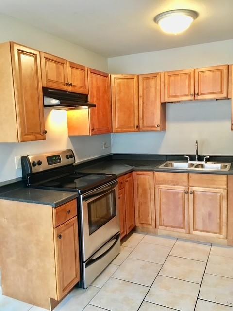 Listing Photo 4 - Condo for sale in building located at 313 E 15 Magnolia Dr, Chalmette, LA 70043