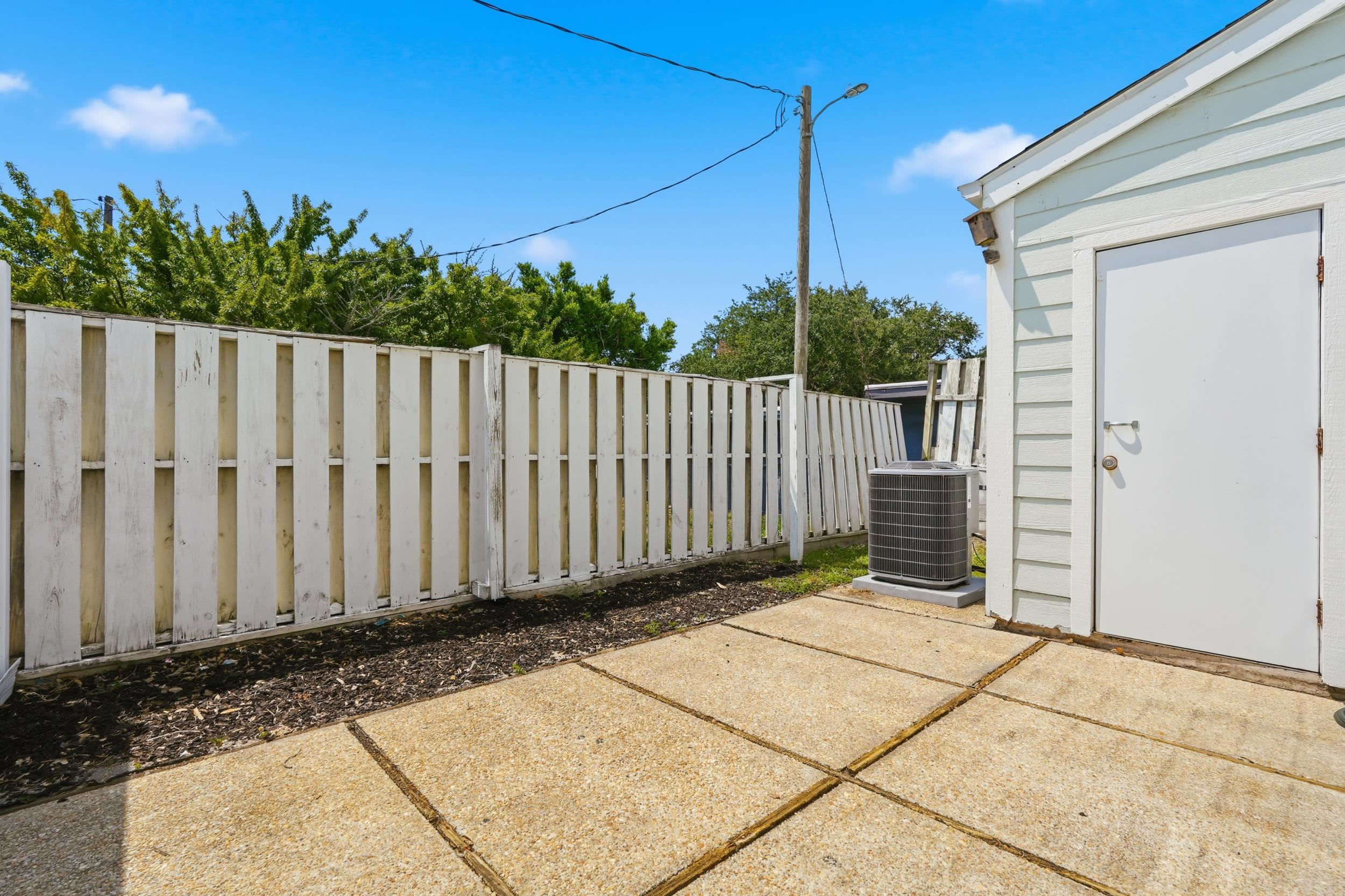 2617331 | Photo 23
