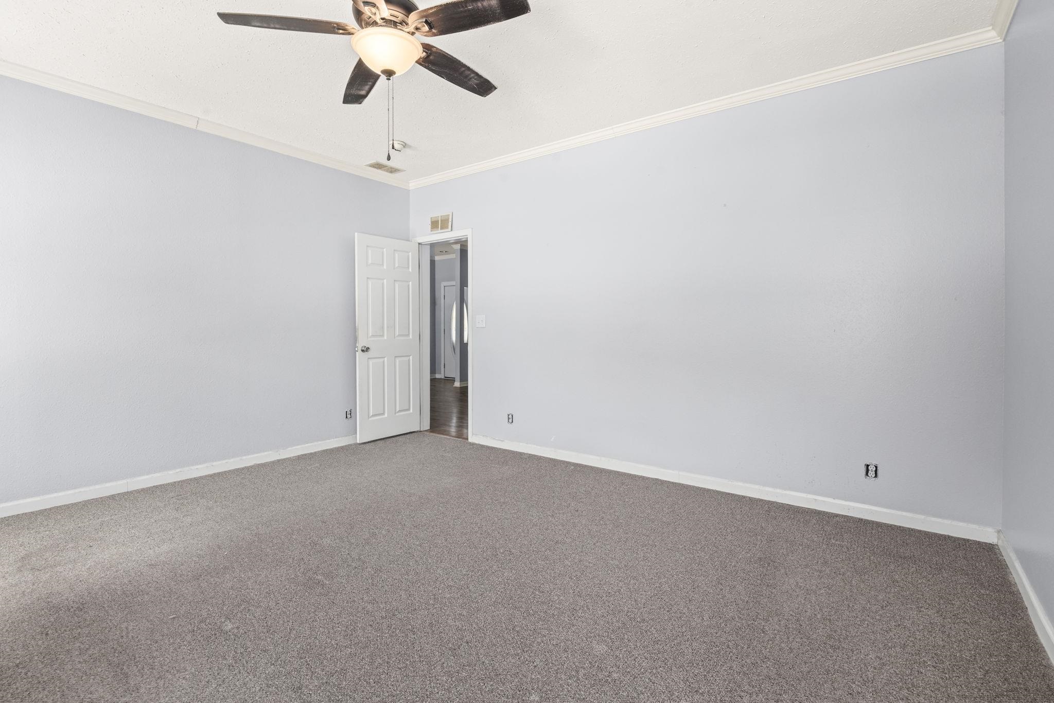 2617377 | Photo 23