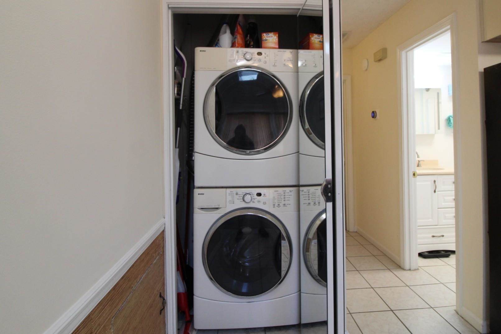 2617401 | Photo 21