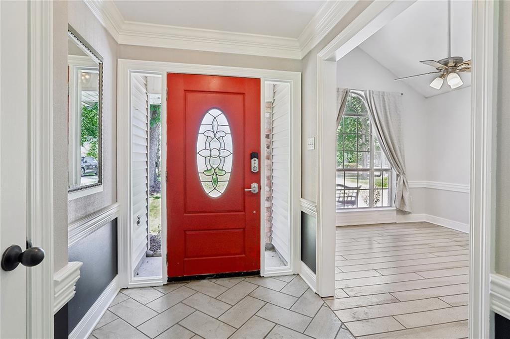 Photo 2 of Single family home for sale at 612 Heavens Dr, Mandeville, LA 70471 | MLS# 2567192 | Listing updated on 2026-09-25