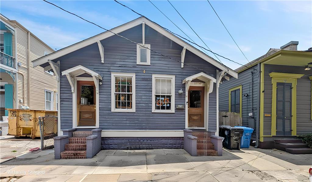 Homes for sale in New Orleans, LA | 807 Spain St, New Orleans, LA 70117 | MLS# 2567154