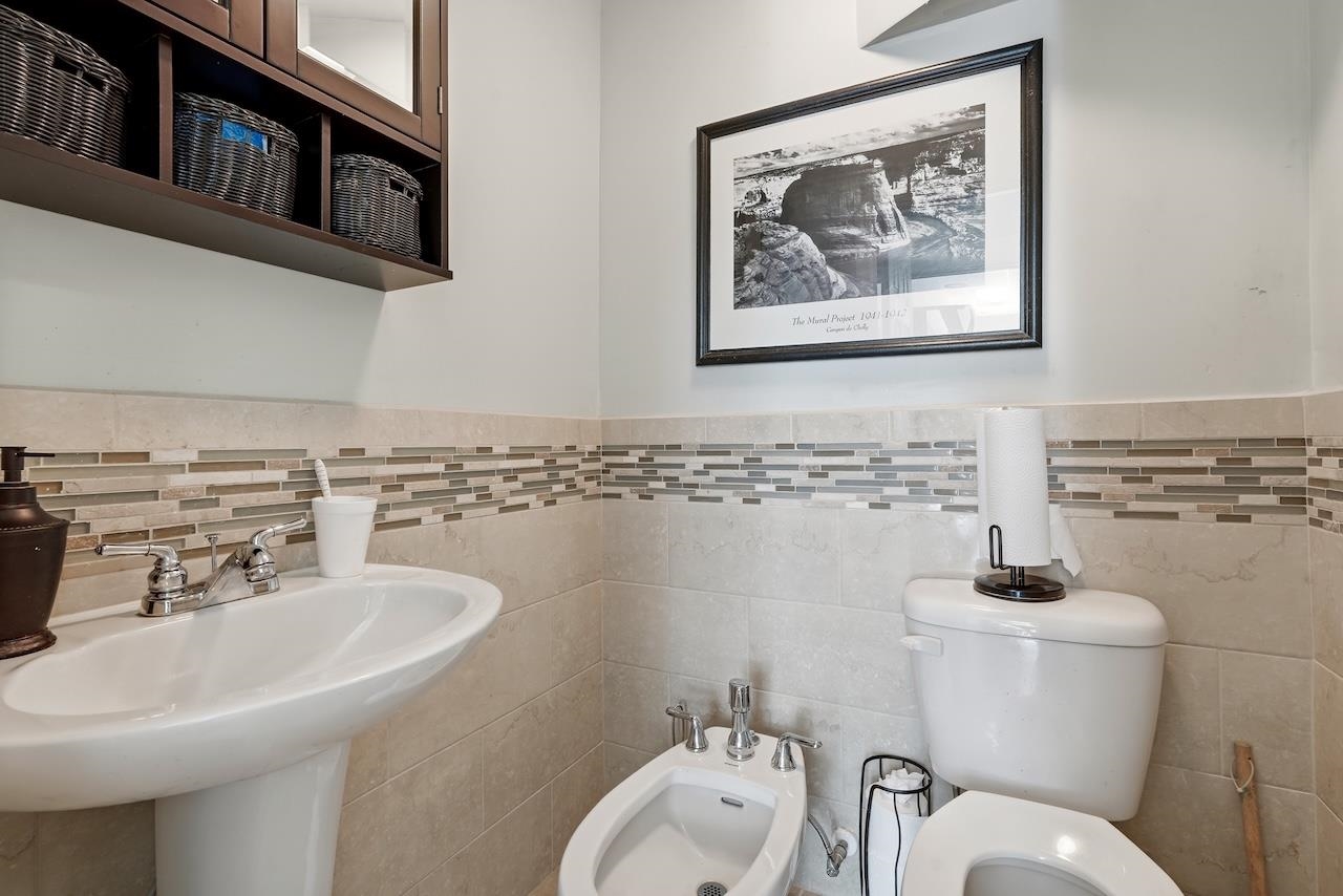 2617479 | Photo 21