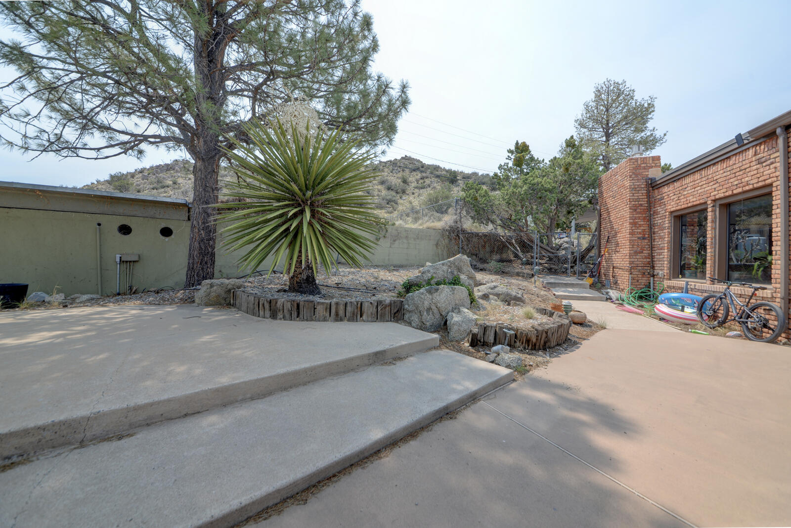 Photo 7 — 1100 Warm Sands Drive SE