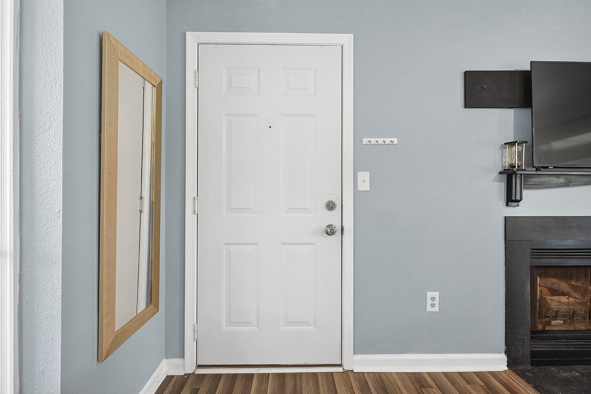 2617503 | Photo 2