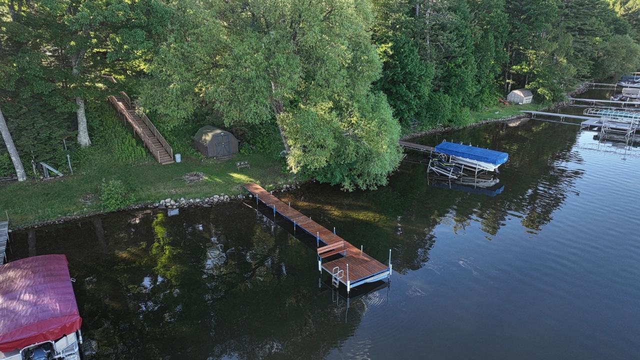 Fence Lake Property 2399 Goldfinch Ln Photo 7