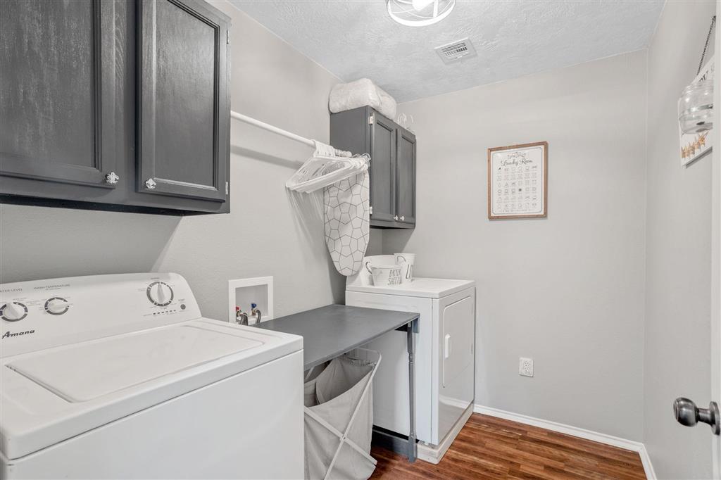 5221 Iona Drive — photo 4