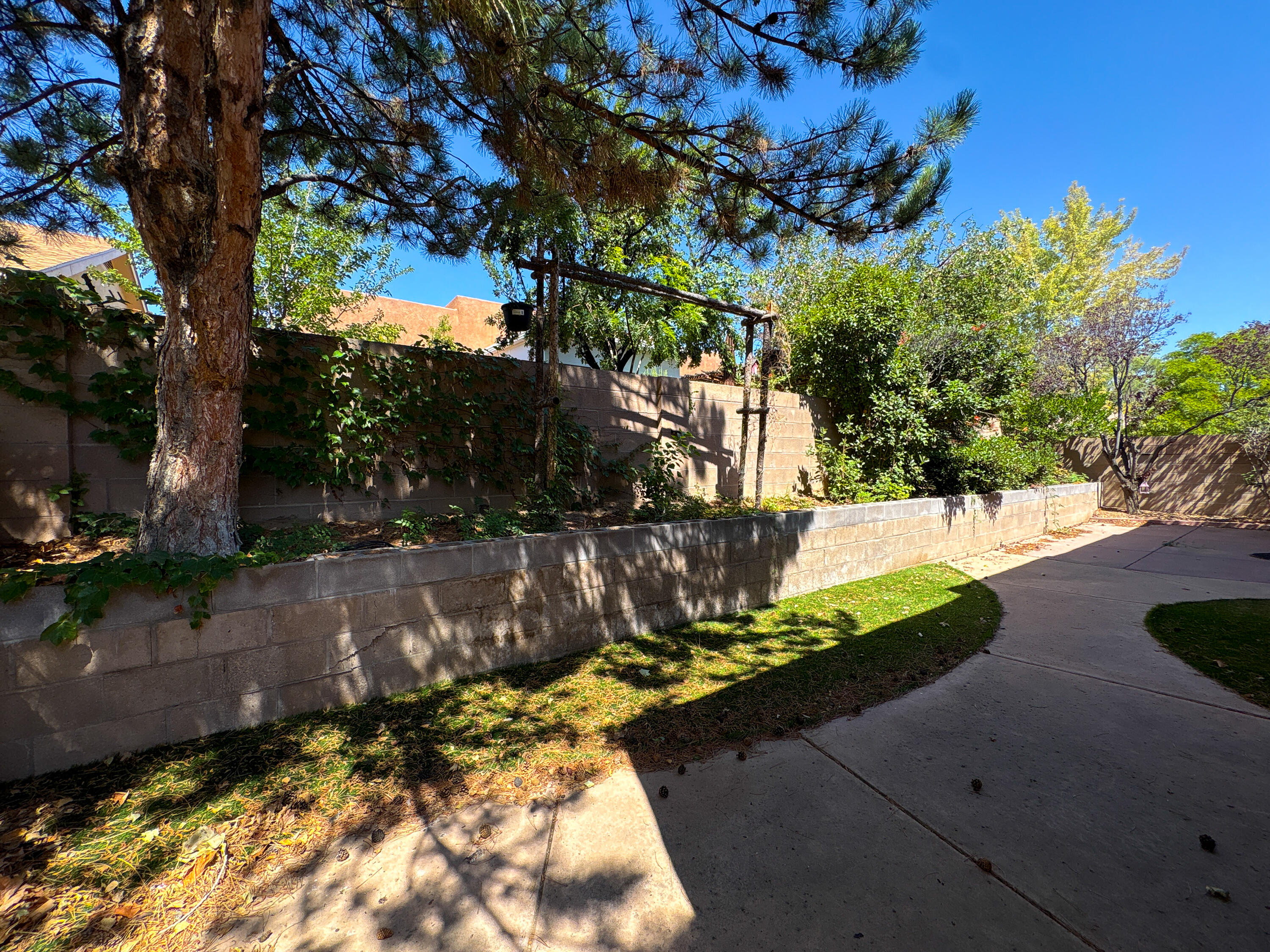 Photo 5 — 10215 Marin Drive NW