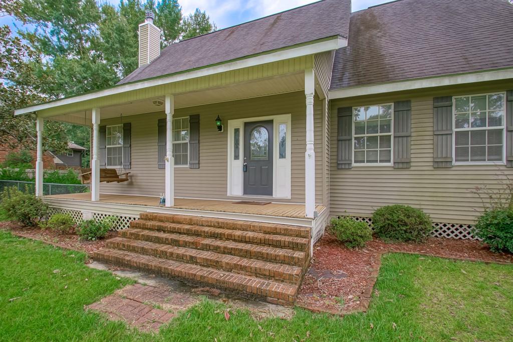 Photo 3 of Single family home for sale at 42773 Robinwood Dr, Hammond, LA 70403 | MLS# 2567761 | Listing updated on 2026-09-08