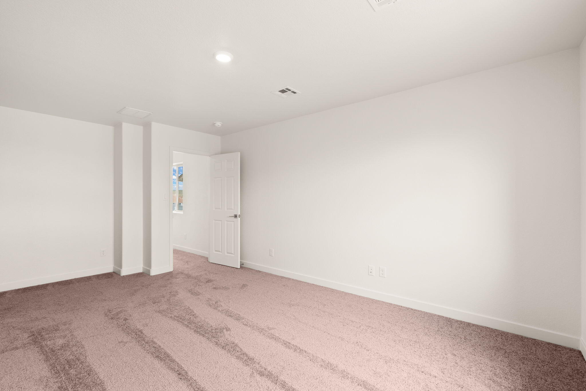 Photo 14 — 1724 Cowboy Haven Lane NE
