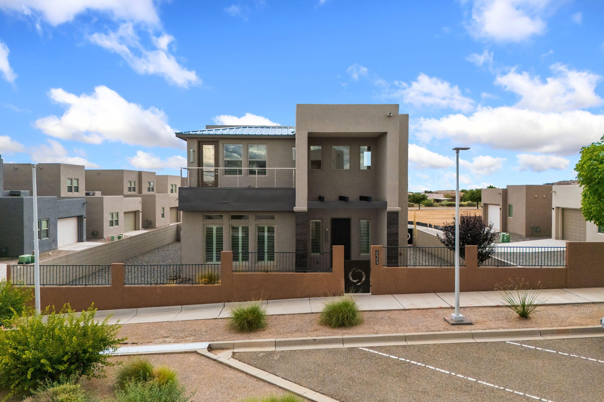 3rd image of 2504 Parkway Ave Ne, Rio Rancho, NM 87144 | MLS# 1107333