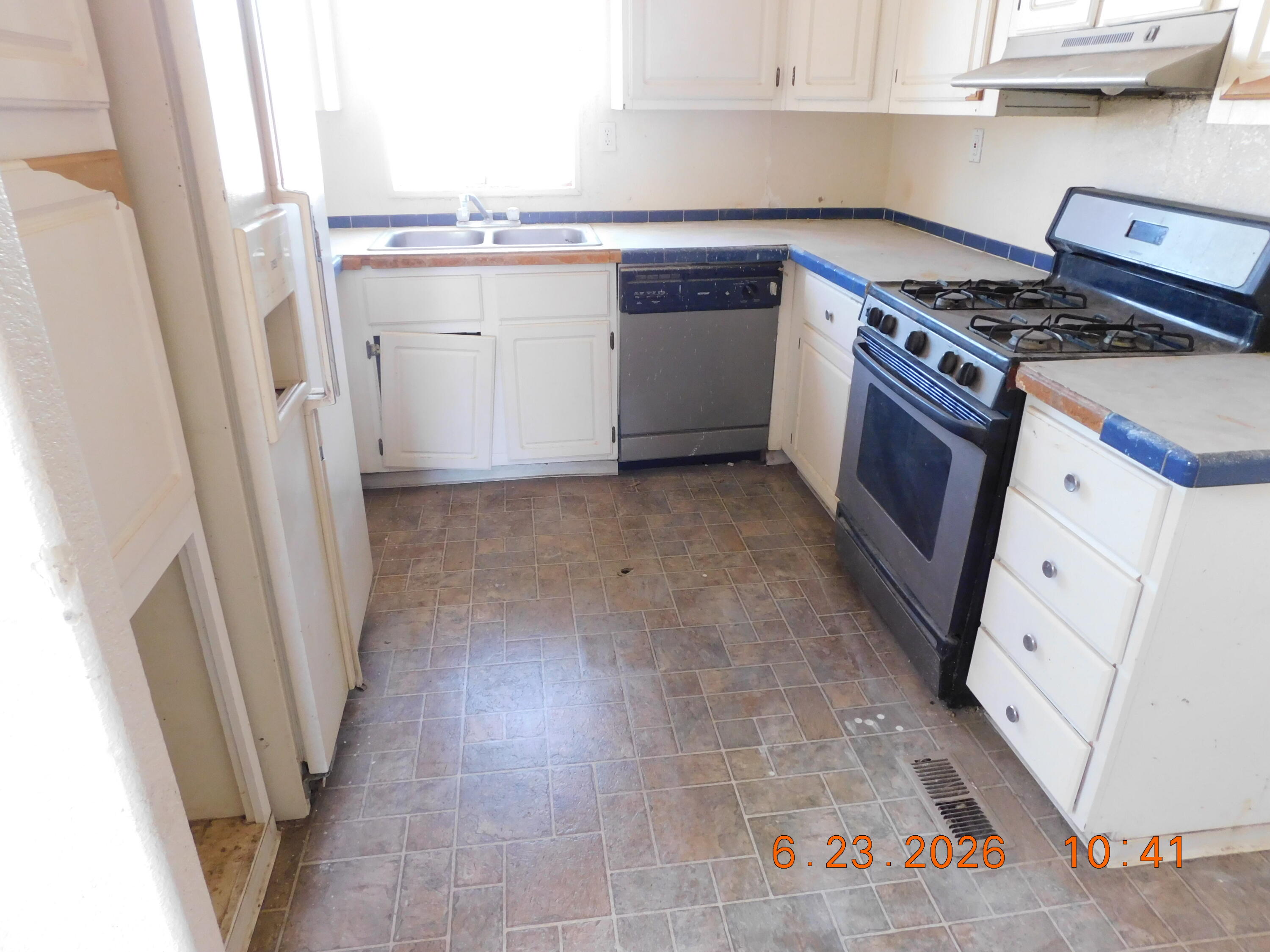 10th image of 673 Meadowlake Rd, Los Lunas, NM 87031 | MLS# 1107349