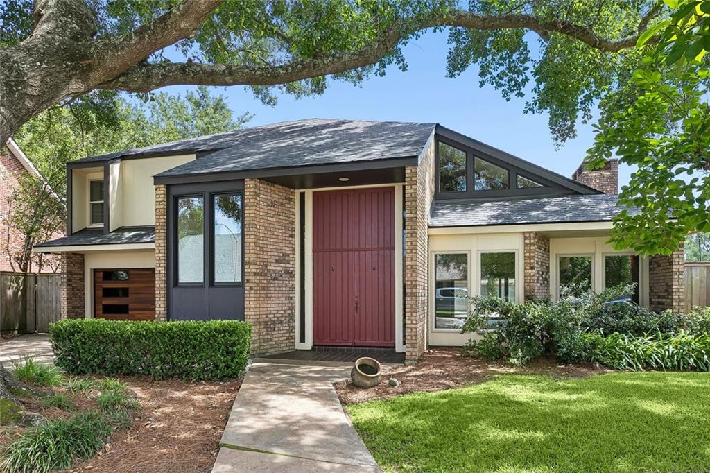 1st image of 7504 Windsor Dr, New Orleans, LA 70123 | MLS# 2566813