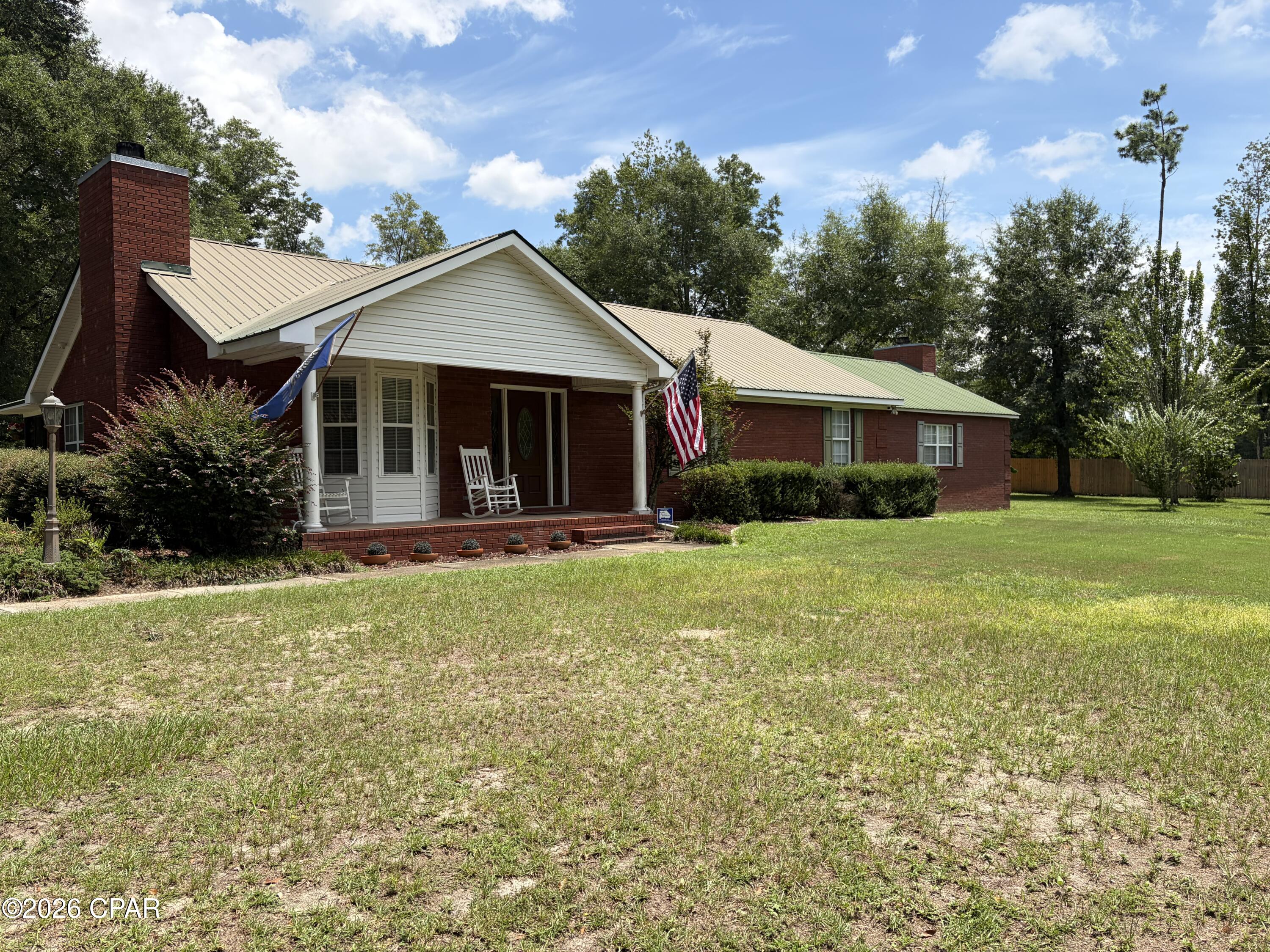 2598 Lawrence Road, Marianna, FL 32446