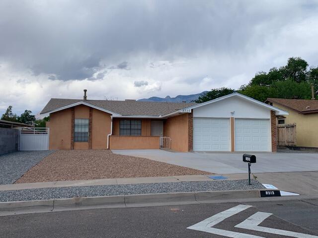 8513 Capulin Road NE, Albuquerque