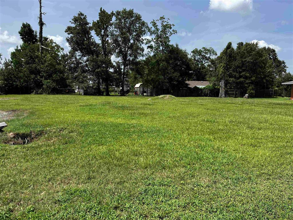 2211 Division Road — photo 3