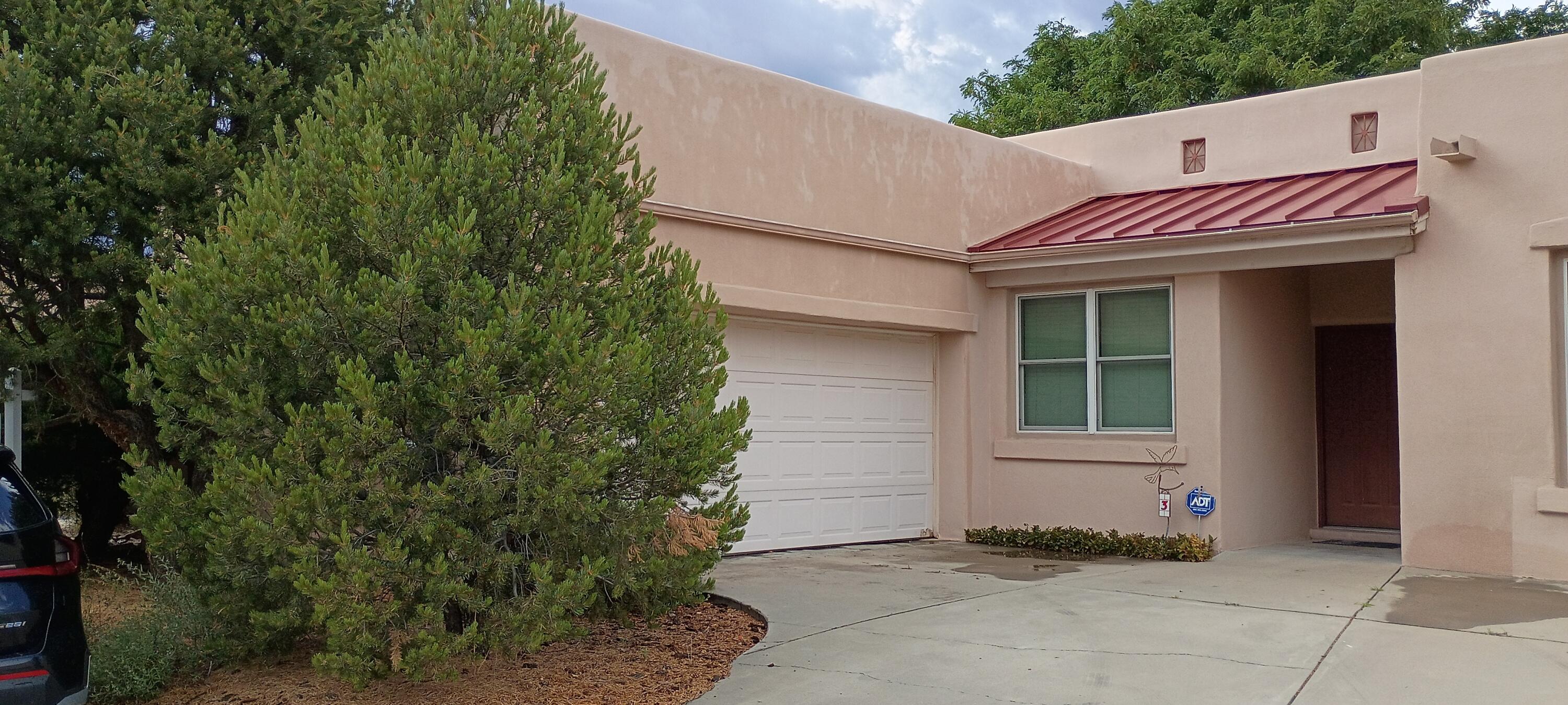 Photo 2 of Single family home for sale at 3 Broken Rock Pl, Santa Fe, NM 87508 | MLS# 1107504 | Listing updated on 2026-09-02