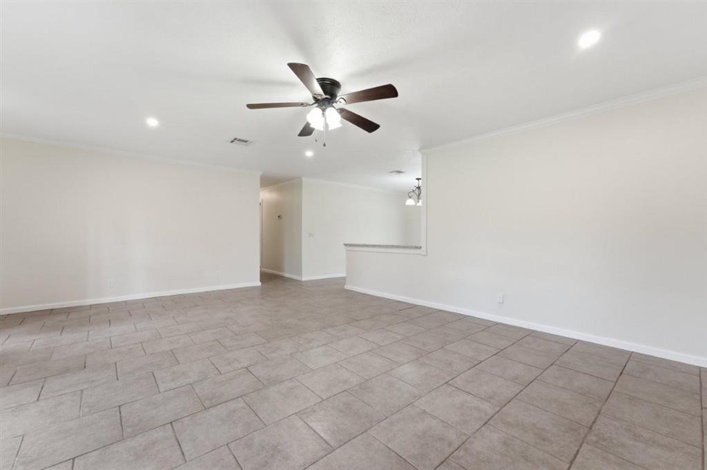 2060 Quailridge Drive — photo 4
